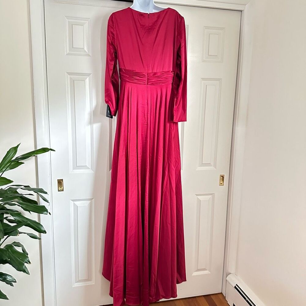 IEENA for Mac Duggal Long Sleeve Ruched Waist satin V-neck - Picture 7 of 11